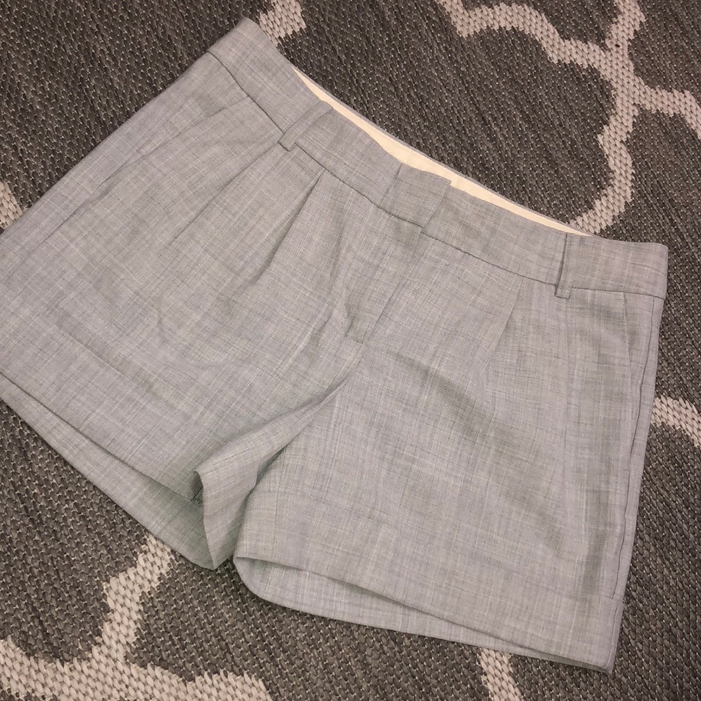 Express design studio shorts editor style